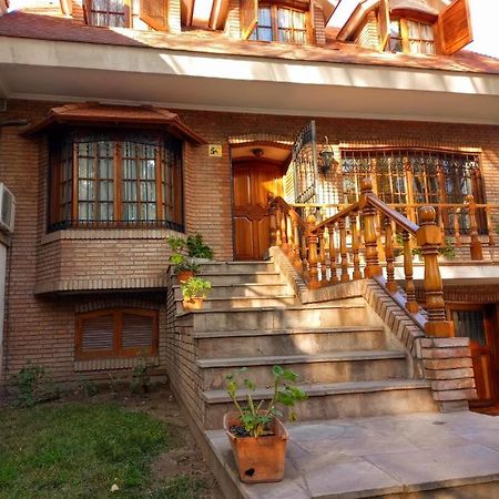 Casa Bravo Bed & Breakfast Mendoza Exterior photo